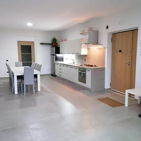 Villa Santoro Ai Tre Ulivi Con Piscina Privata Caiazzo