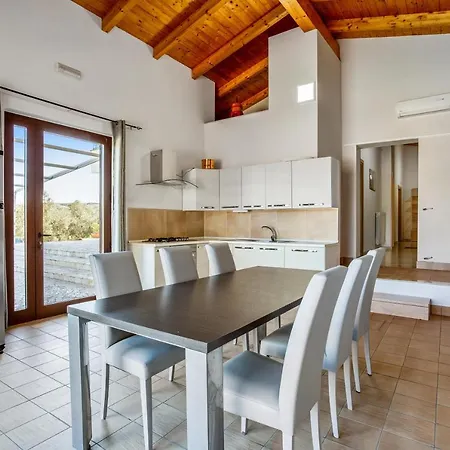 Santoro Ai Tre Ulivi Con Piscina Privata Villa