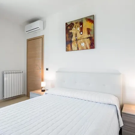 Santoro Ai Tre Ulivi Con Piscina Privata Villa *