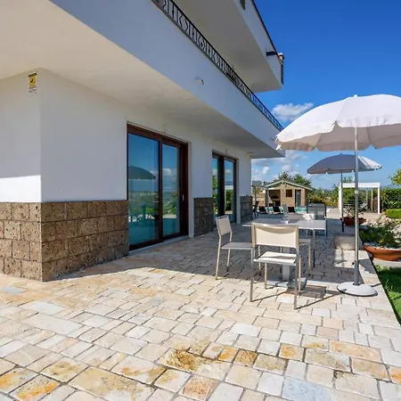 Santoro Ai Tre Ulivi Con Piscina Privata