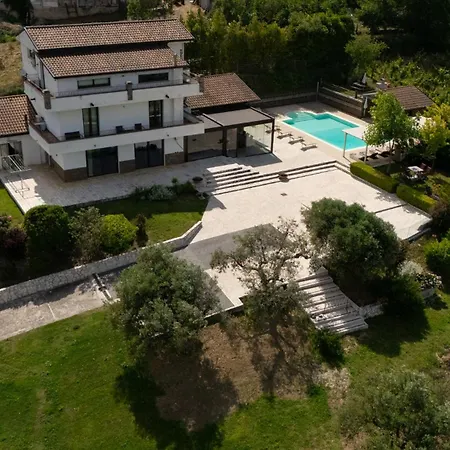 Villa Santoro Ai Tre Ulivi Con Piscina Privata