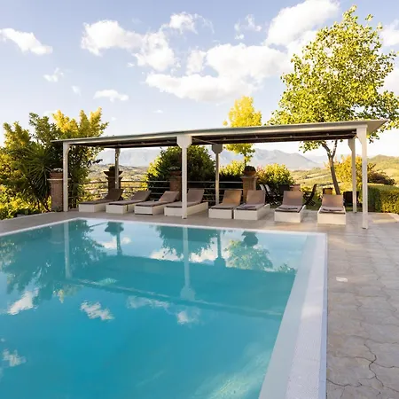 Santoro Ai Tre Ulivi Con Piscina Privata Villa Caiazzo
