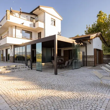 Santoro Ai Tre Ulivi Con Piscina Privata Caiazzo
