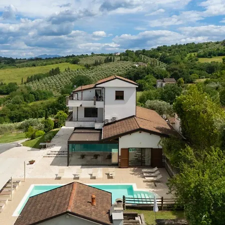 Santoro Ai Tre Ulivi Con Piscina Privata Caiazzo